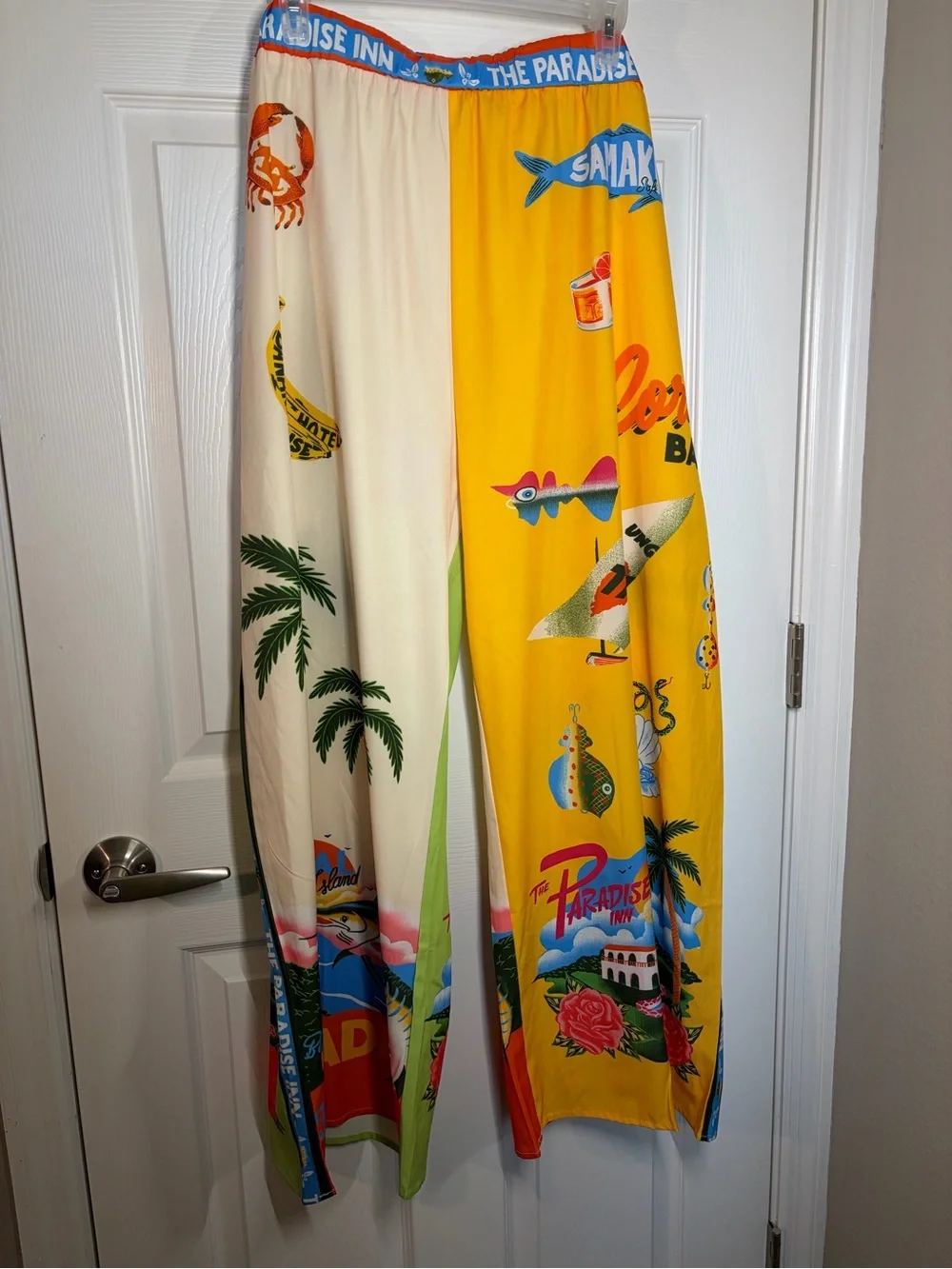 Tropical Coral Island Graphic Lounge Pants - Yellow & Cream